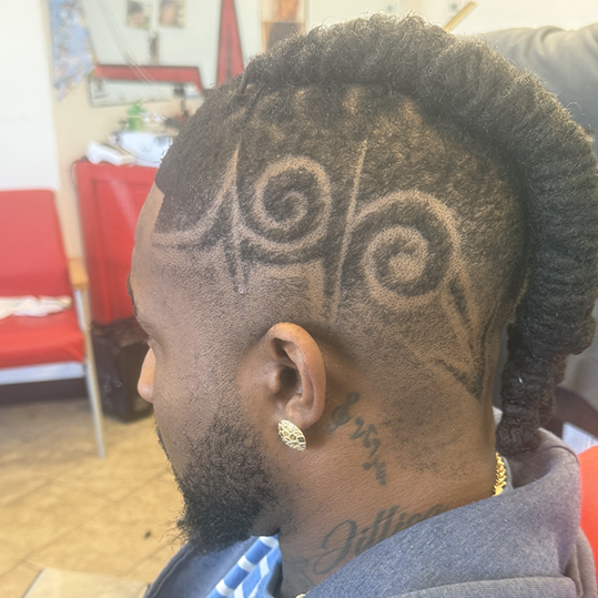 Whatt-A-Cutt signature cut 12