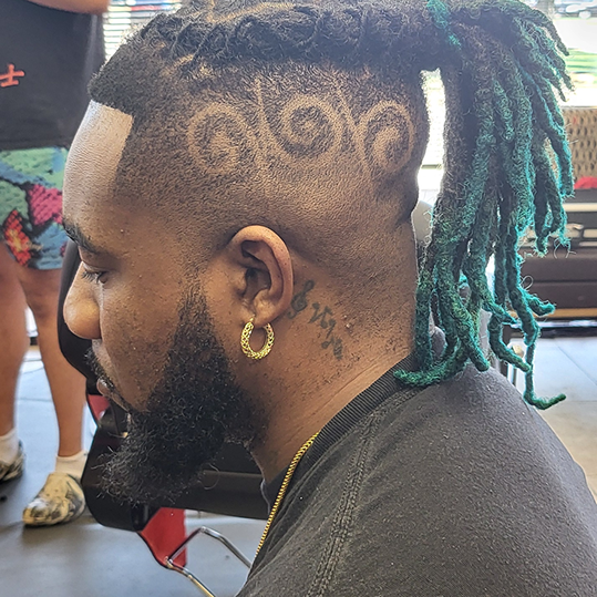 Whatt-A-Cutt signature cut 3
