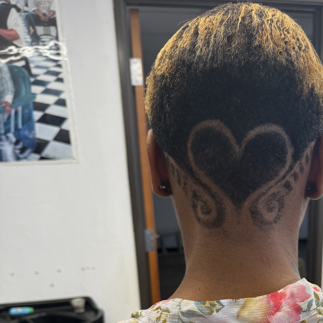 Whatt-A-Cutt signature cut